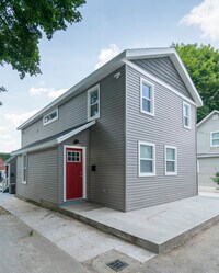 614 4th St NW, Unit 2