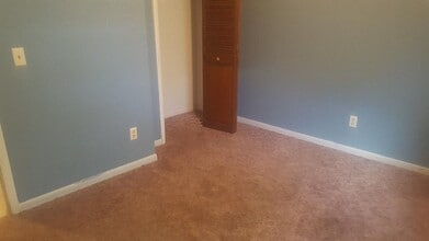 360 S 7th St, Unit 14 in Macclenny, FL - Building Photo - Building Photo