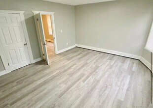87 Caroline St in Bridgeport, CT - Building Photo - Building Photo