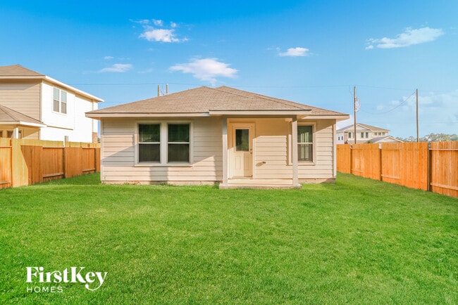 property at 25589 Roy Rogers Rd