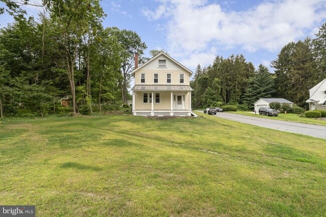 129 Bortondale Rd in Media, PA - Building Photo - Building Photo