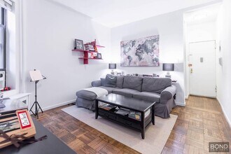 107 E 88th St in New York, NY - Building Photo - Building Photo