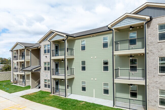 Sinclair Ridge in Clarksville, TN - Building Photo - Building Photo