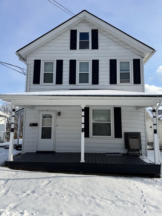 9 Atlantic Ave in Edwardsville, PA - Building Photo