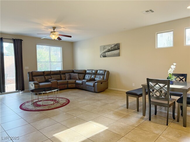 property at 3548 E Tompkins Ave