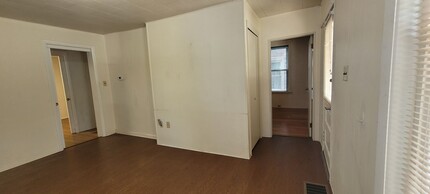344 W Main St in Ephrata, PA - Building Photo - Building Photo