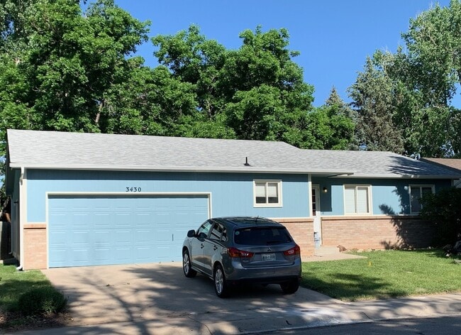 property at 3430 Sun Disk Ct