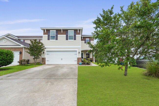 property at 18 Millwood Lake Dr