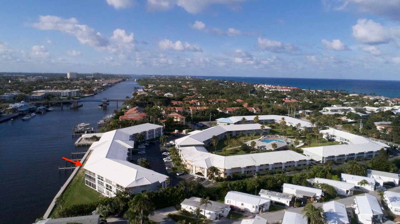 5530 N Ocean Blvd in Ocean Ridge, FL - Building Photo