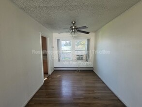 1003 Torbett St in Richland, WA - Building Photo - Building Photo