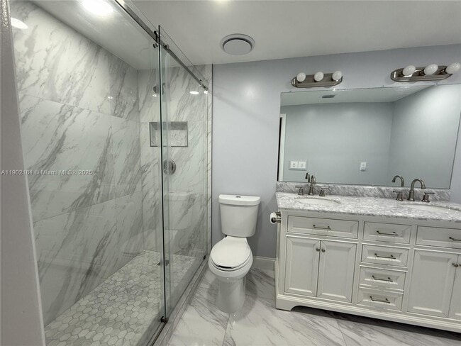 5416 Eagle Lake Dr in Palm Beach Gardens, FL - Building Photo - Building Photo
