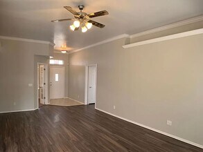 1720 NW 172nd St in Edmond, OK - Foto de edificio - Building Photo