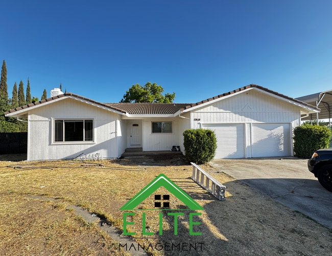 property at 7818 Jacinto Rd