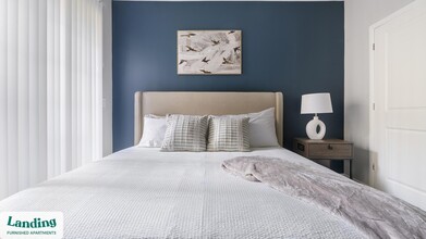 302 Constitution Ave, Unit B3-152 in Bayonne, NJ - Foto de edificio - Building Photo