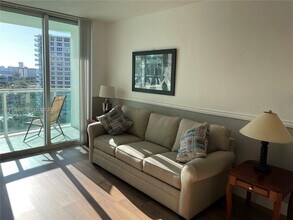 3801 S Ocean Blvd in Lauderdale-by-the-Sea, FL - Building Photo - Building Photo