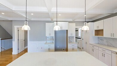 30 Centre St, Unit 3 in Boston, MA - Building Photo - Building Photo