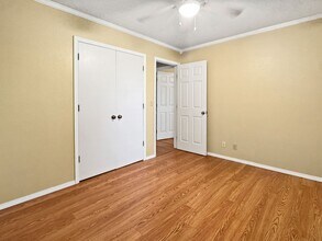 8020 S 88th E Ave in Tulsa, OK - Building Photo - Building Photo