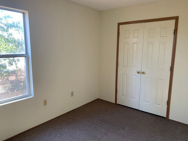 715 Walker Ave in Elizabeth City, NC - Building Photo - Building Photo