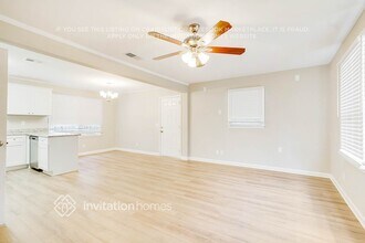 4120 Rocky Face Dr in Douglasville, GA - Foto de edificio - Building Photo