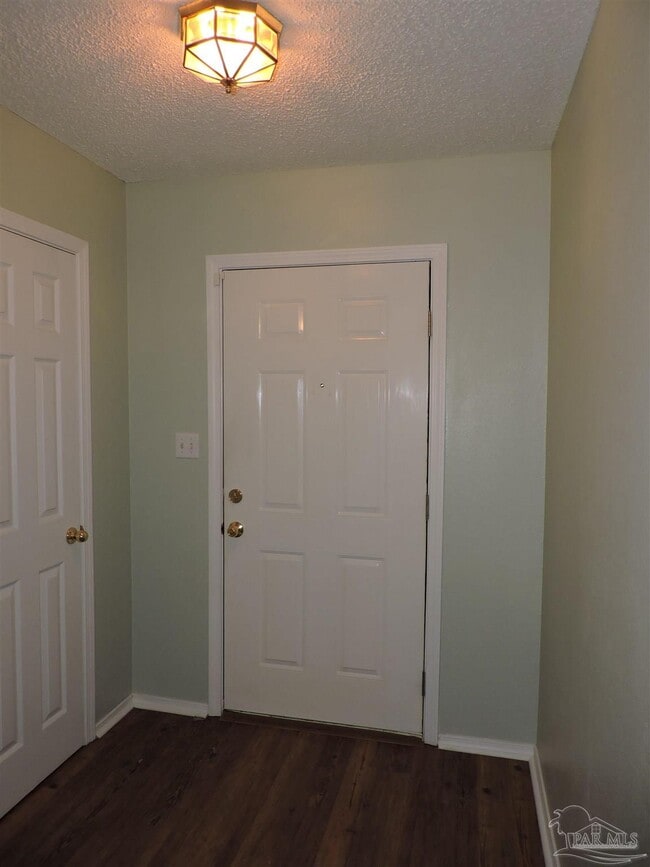 345 Mirabelle Dr in Pensacola, FL - Building Photo - Building Photo