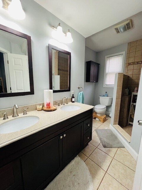 85 Easton St, Unit 2