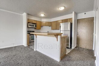 1301 Speer Blvd in Denver, CO - Building Photo - Building Photo