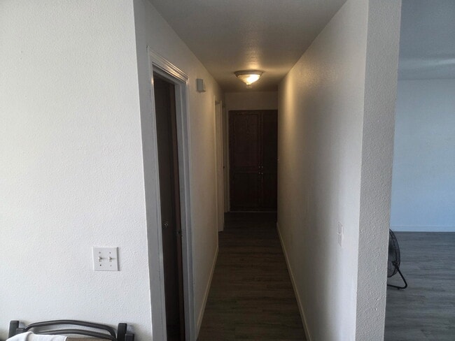9318 33rd Ave S in Lakewood, WA - Foto de edificio - Building Photo
