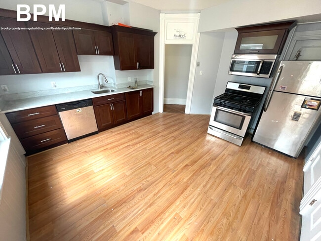 property at 7 Greenmount St