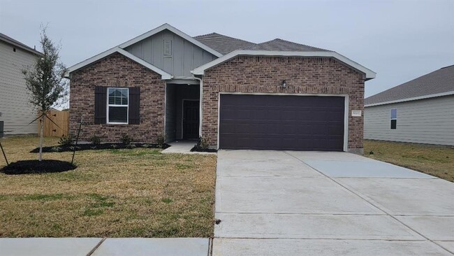 property at 5002 Highland Spgs Dr