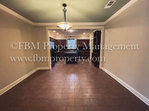 1500 Elmwood Ave in Corsicana, TX - Foto de edificio - Building Photo
