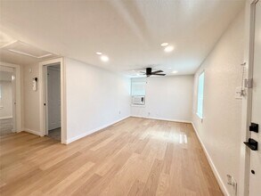 738 Caisson St in Freeport, TX - Building Photo - Building Photo