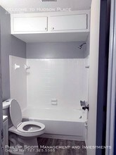 646 88th Ave N-Unit -1 in St. Petersburg, FL - Building Photo - Building Photo