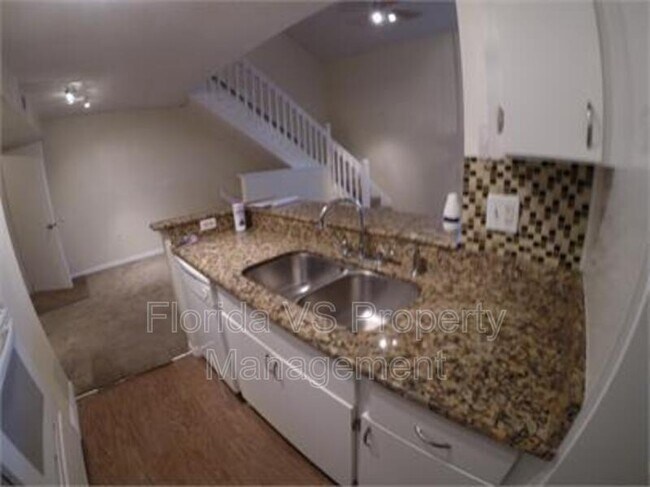 413 Fountainhead Cir in Kissimmee, FL - Building Photo - Building Photo