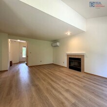 1319 Contra Costa Ave in Fircrest, WA - Building Photo - Building Photo