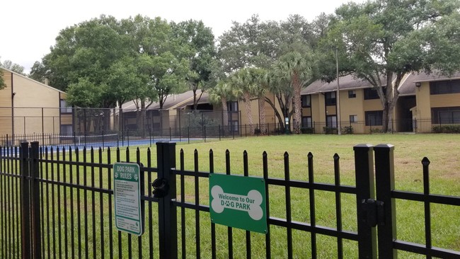 Fisherman's Landing Apartment Homes in Temple Terrace, FL - Building Photo - Building Photo