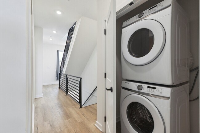 1535 N Sydenham St in Philadelphia, PA - Building Photo - Building Photo