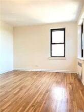 143-50 Hoover Ave in Queens, NY - Building Photo - Building Photo