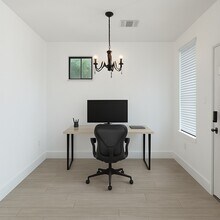 5121 Southwind St in Houston, TX - Building Photo - Building Photo