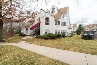 10403 Beacon Ridge Dr in Bowie, MD - Building Photo - Building Photo