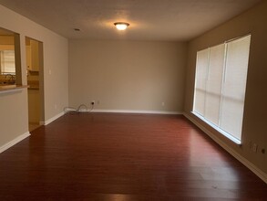 1006 Poppets Way in Crosby, TX - Building Photo - Building Photo