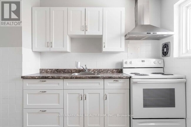 75 King Edward Ave in London, ON - Building Photo - Building Photo