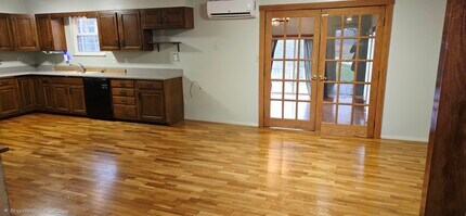 9112 E Prospect Rd in Hillsboro, OH - Building Photo - Building Photo