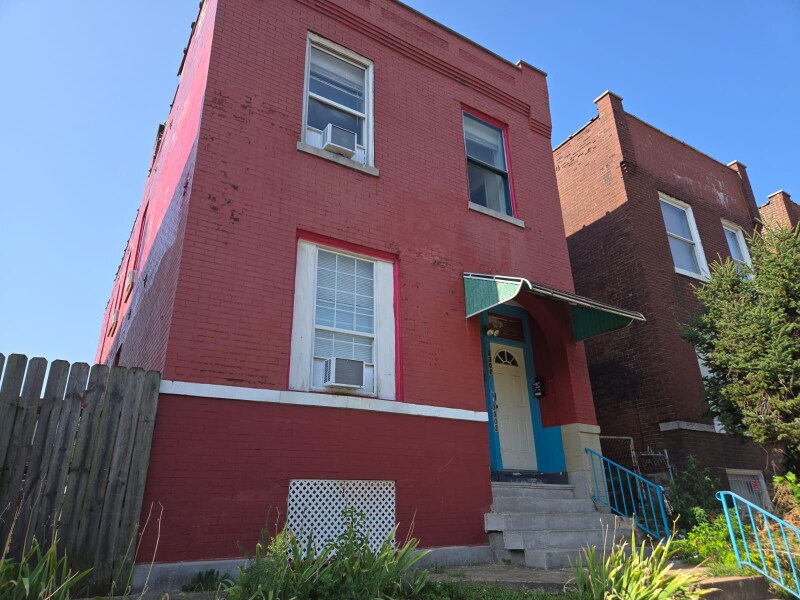 3302 Winnebago St in St. Louis, MO - Foto de edificio