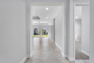 5747 Shr Pne Pl in Westlake, FL - Building Photo - Building Photo