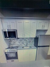 143-25 84th Dr in Queens, NY - Building Photo - Building Photo