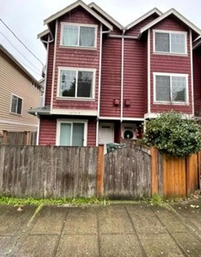 property at 12331-12310 10th Pl NE