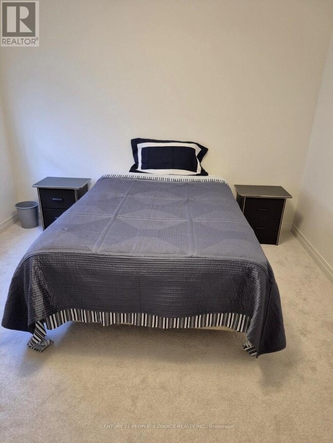 124 Sailors Landing in Bowmanville, ON - Building Photo - Building Photo