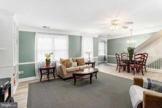 750 E Marshall St in West Chester, PA - Building Photo - Building Photo