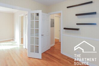 628 W Roscoe St, Unit 1N in Chicago, IL - Building Photo - Building Photo