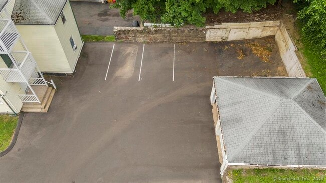 52 Jacobs St in Bristol, CT - Building Photo - Building Photo